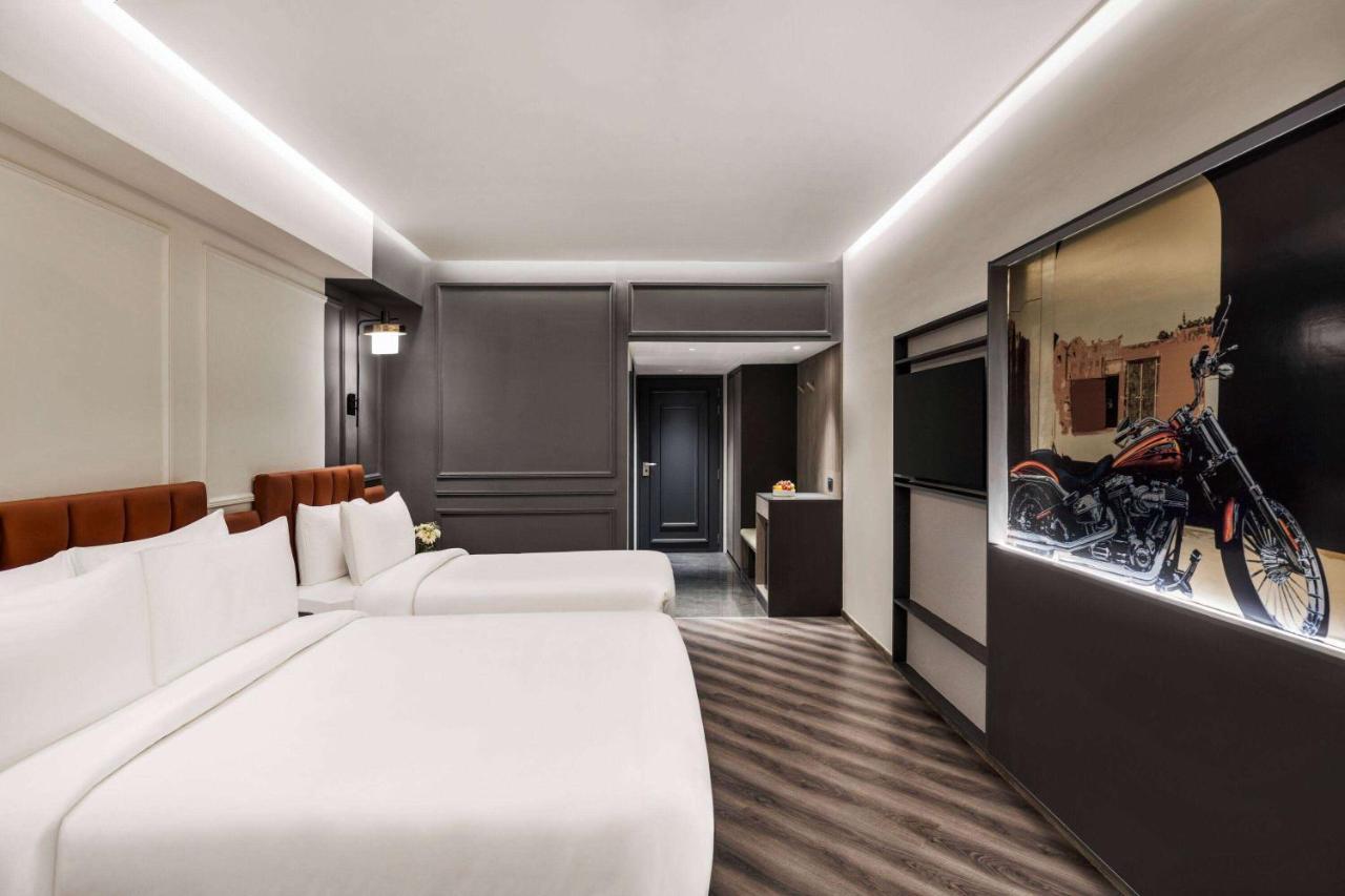Ramada Encore By Wyndham Indore Nipania Exterior foto